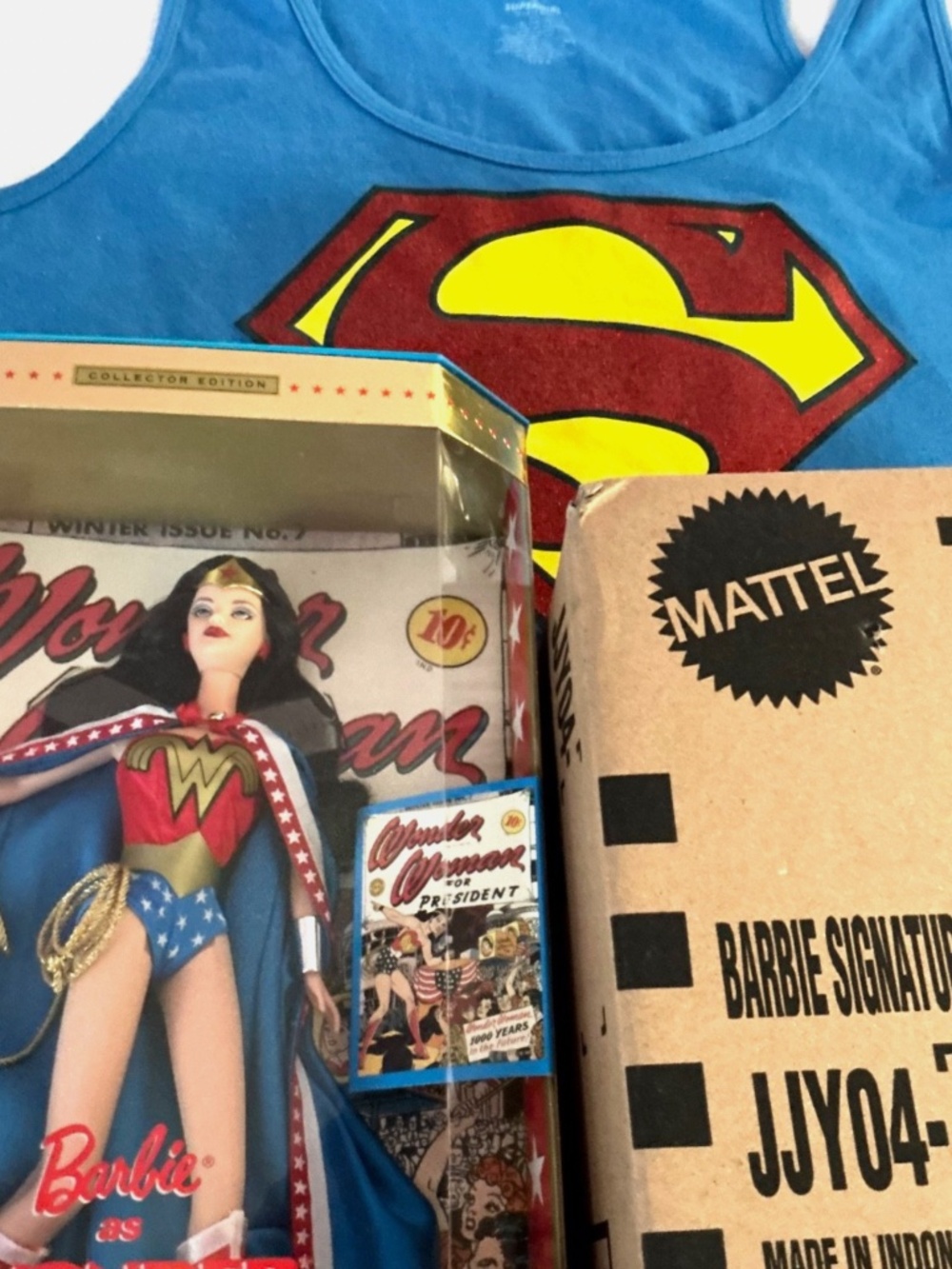 Supergirl ‘26 Gold Label JJYO4 w Shipper Wonder Woman ‘99 Pink Label 24638 BNIB